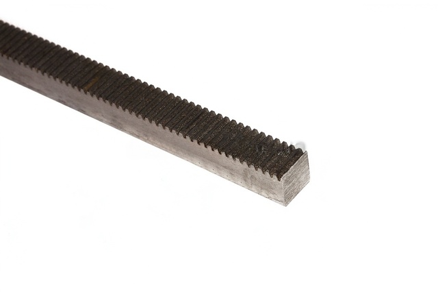 Прямозуба зубчаста рейка M1-15-15 (1000 мм)